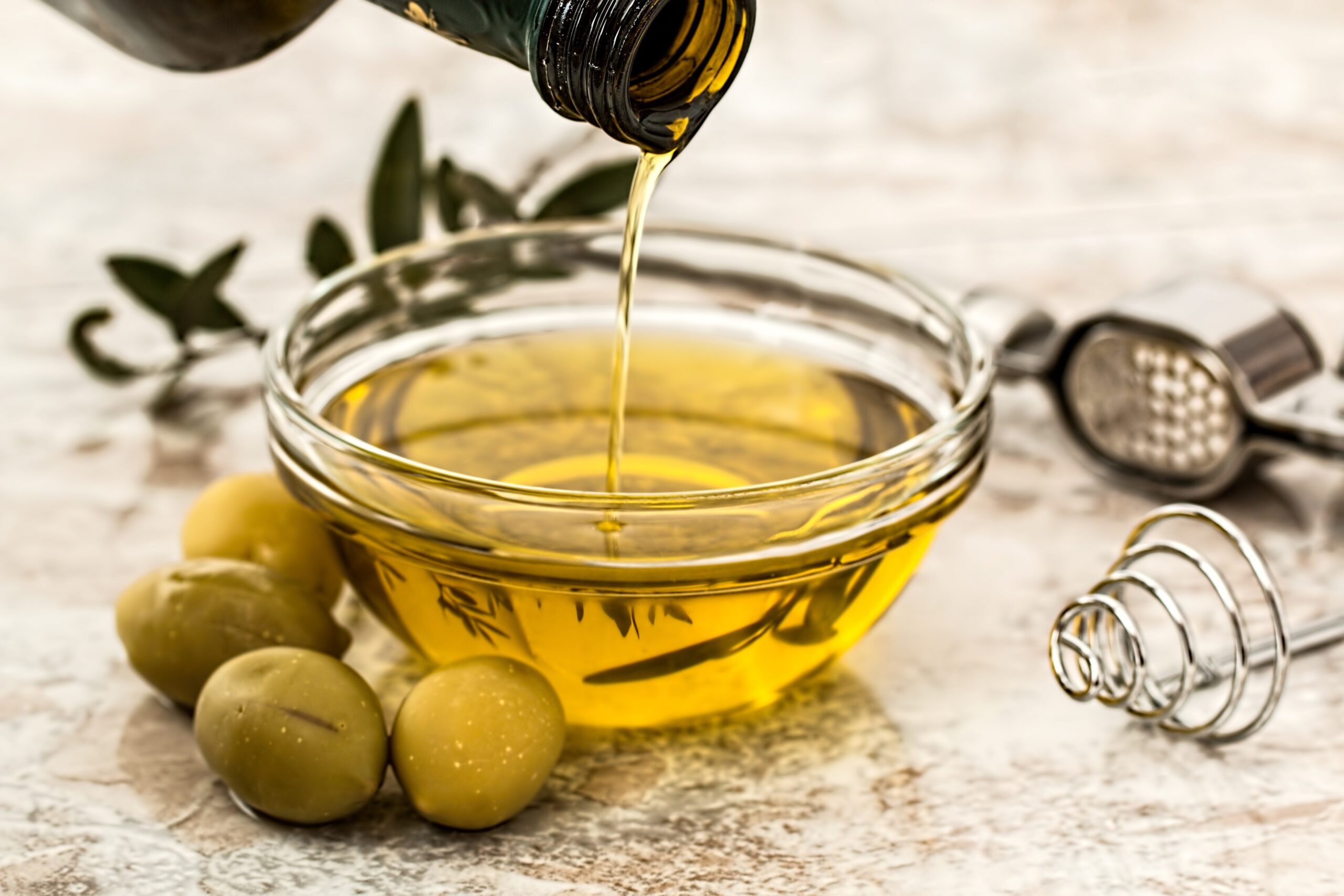 EDIBLE OIL